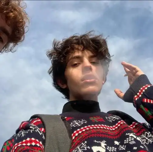 6686体育官网铁牌作者Greer