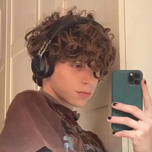 6686体育官网签约作者Oscar