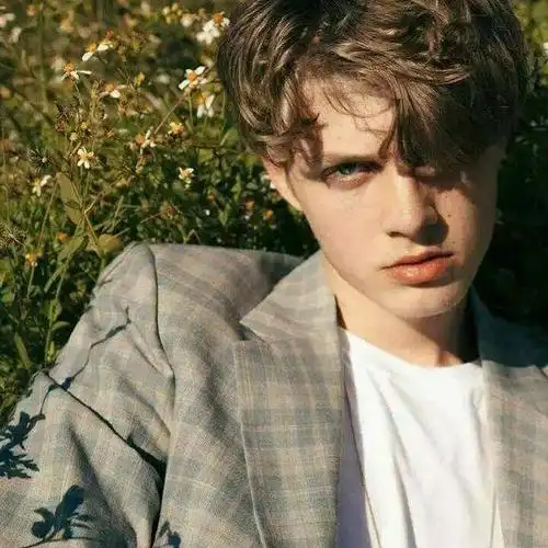 6686体育官网签约作者Greer