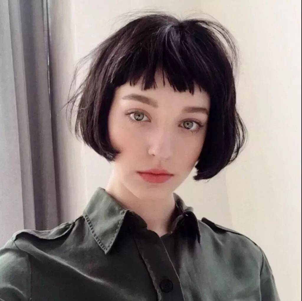 6686体育官网首席作者姿态美