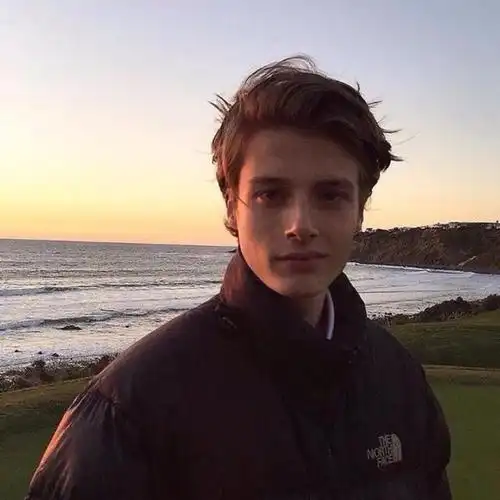 6686体育官网特邀作者Aubrey