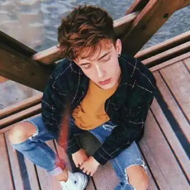 6686体育官网签约作者Theo