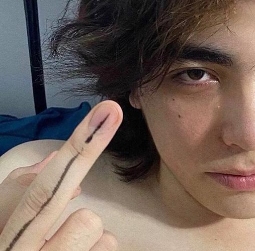 6686体育官网铜牌作者Opal