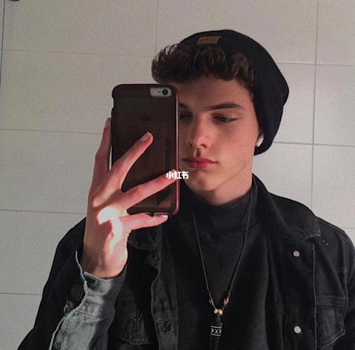 6686体育官网特邀作者盛夏剩下