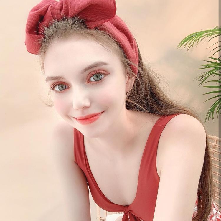 6686体育官网高级作者Delilah