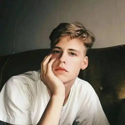 6686体育官网钻石作者Sebastian