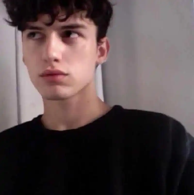 6686体育官网首席作者临风纵饮