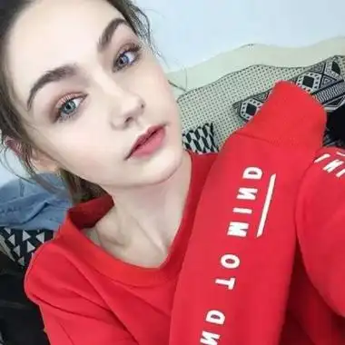 6686体育官网银牌作者Ursula