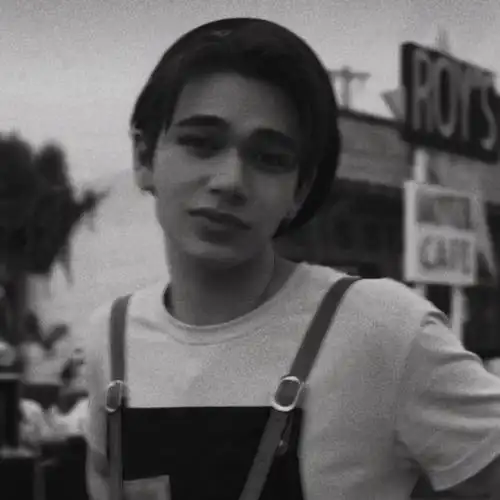 6686体育官网铁牌作者紫色蒲公英