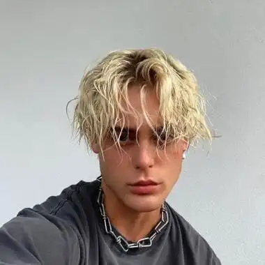 6686体育官网金牌作者Wallace