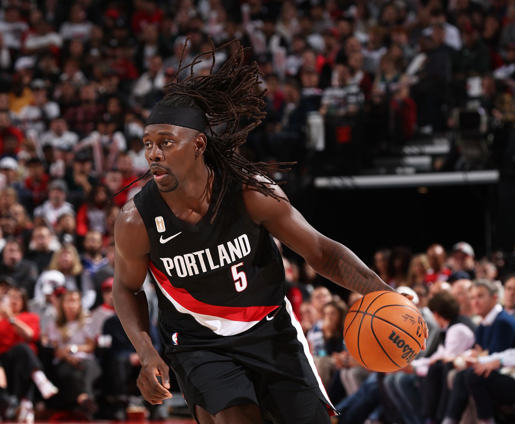 开拓者队8人得分上双，自2022年4月1日后队史首次